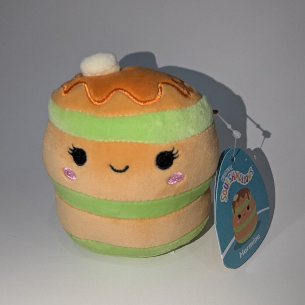 Squishmallows Mystery Squad Hermine the Pancake Green